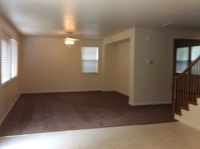 2055 La Rabyn Way in Yuba City, CA - Building Photo - Building Photo