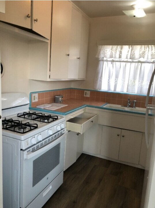 3643 Monon St in Los Angeles, CA - Building Photo