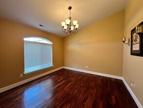 9083 Castlewood Dr SE in Moses Lake, WA - Building Photo - Building Photo