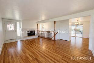 1640 E 5375 S in Salt Lake City, UT - Building Photo