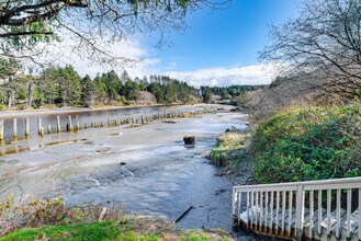 4876 Railroad Ave in Moclips, WA - Building Photo - Building Photo