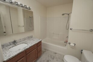 825 Stewart Ave in Lewiston, ID - Building Photo