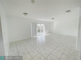 6008 Strawberry Fields Way in Greenacres, FL - Building Photo - Building Photo