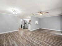 576 Wingspan Way in Crestview, FL - Building Photo - Building Photo