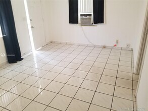 1708 Plunkett St-Unit -1708 in Hollywood, FL - Building Photo - Building Photo