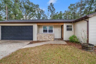 5831 Split Oak Ln in Tallahassee, FL - Building Photo - Building Photo