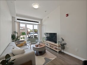 85b Morrell St in Brantford, ON - Building Photo - Building Photo