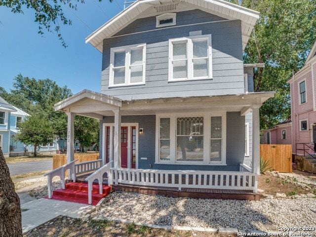 732 N Pine St in San Antonio, TX - Building Photo - Building Photo
