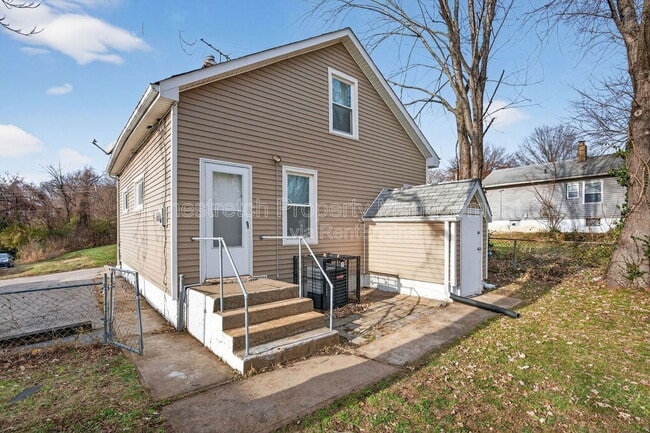 5430 Hodiamont Ave in Jennings, MO - Building Photo - Building Photo