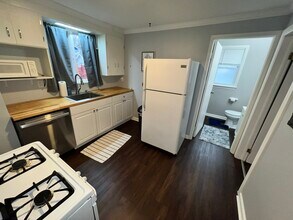 610 Melville St, Unit 1 in Rochester, NY - Building Photo - Building Photo