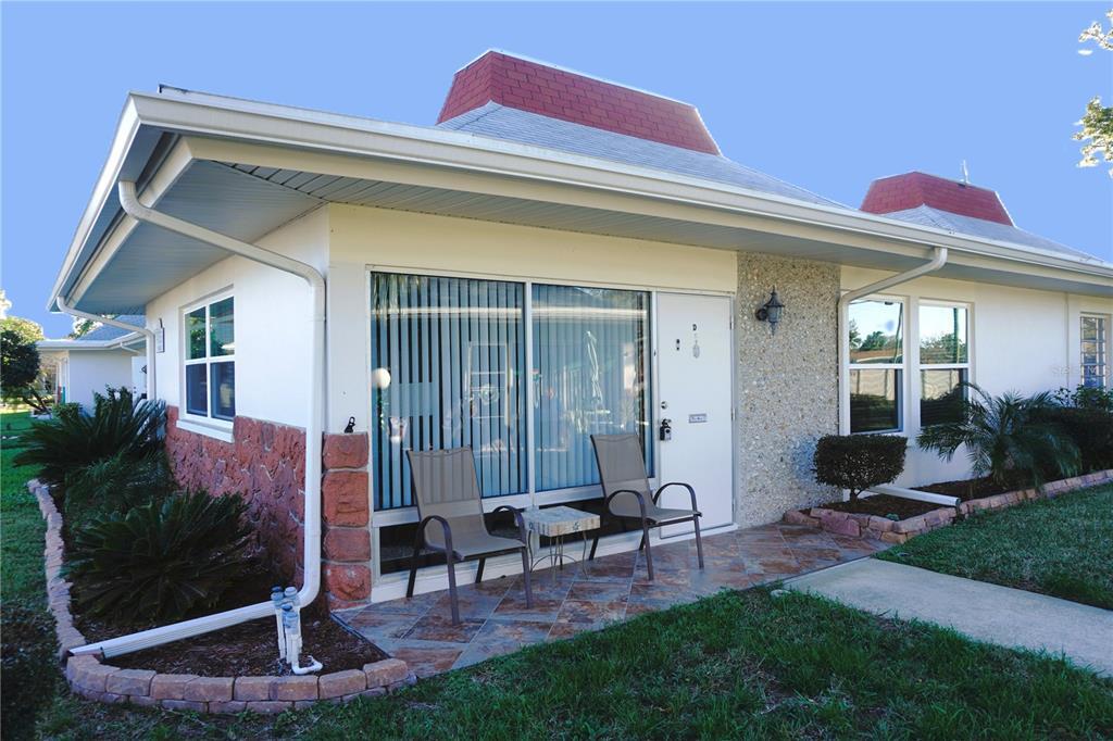 4355 Tahitian Gardens Cir in Holiday, FL - Building Photo