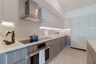 111 SE 1st Ave, Unit 309 in Delray Beach, FL - Foto de edificio - Building Photo