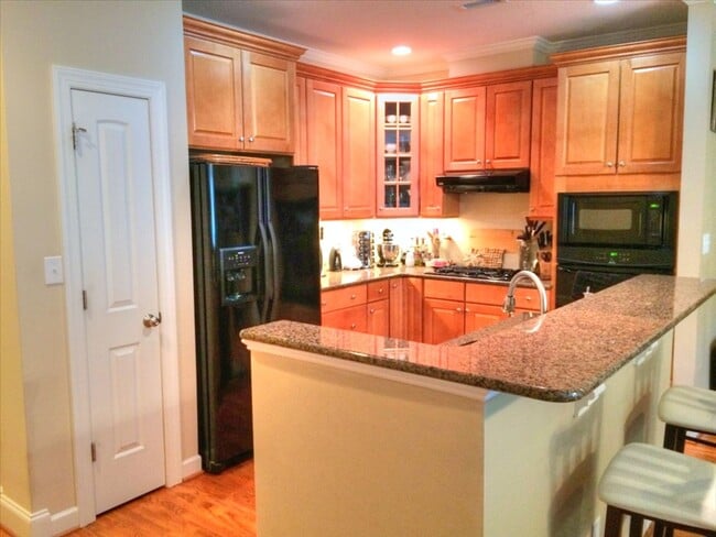 23 Abernathy Dr in Chapel Hill, NC - Building Photo - Building Photo