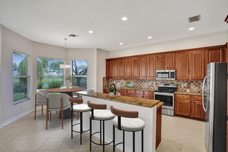 8736 Woodgrove Harbor Ln in Boynton Beach, FL - Building Photo - Building Photo