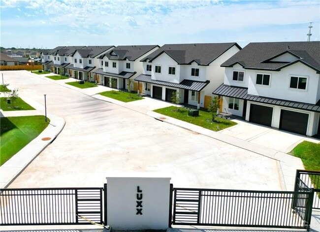 property at 31 N Veterans Blvd