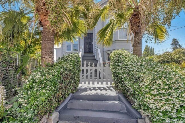 3106 13th Ave in Oakland, CA - Foto de edificio - Building Photo