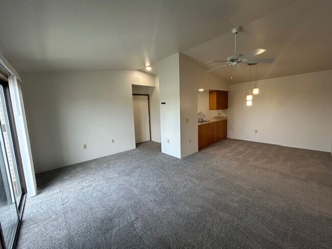 2209 Spansail Dr in Niles, MI - Building Photo - Building Photo