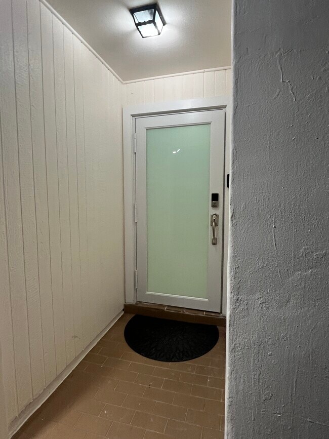 14056 SW 51st Ln in Miami, FL - Building Photo - Building Photo