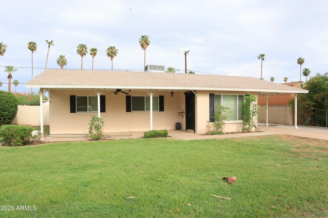 4201 N 35th St in Phoenix, AZ - Building Photo - Building Photo