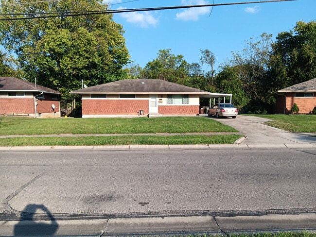 8862 Zodiac Dr in Cincinnati, OH - Building Photo - Building Photo