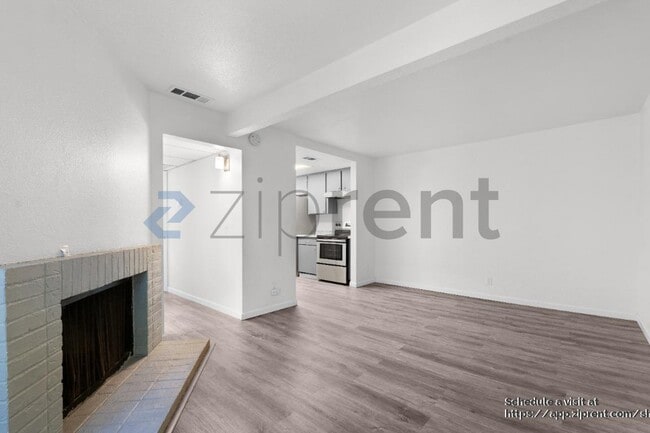 1800 U St in Sacramento, CA - Building Photo - Building Photo