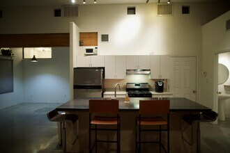 421 E Lester St in Tucson, AZ - Building Photo - Building Photo
