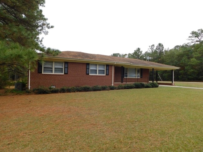 5841 NC-903 in Snow Hill, NC - Building Photo - Building Photo