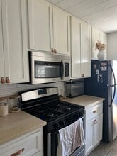 1140 Molino Ave, Unit 4 in Long Beach, CA - Foto de edificio - Building Photo