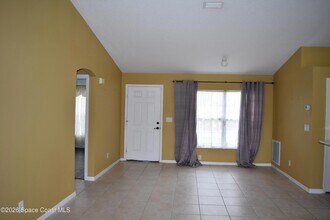 2749 Freehold Ave SE in Palm Bay, FL - Building Photo - Building Photo