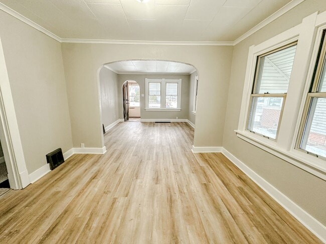 2113 Nevada St in Toledo, OH - Building Photo - Building Photo