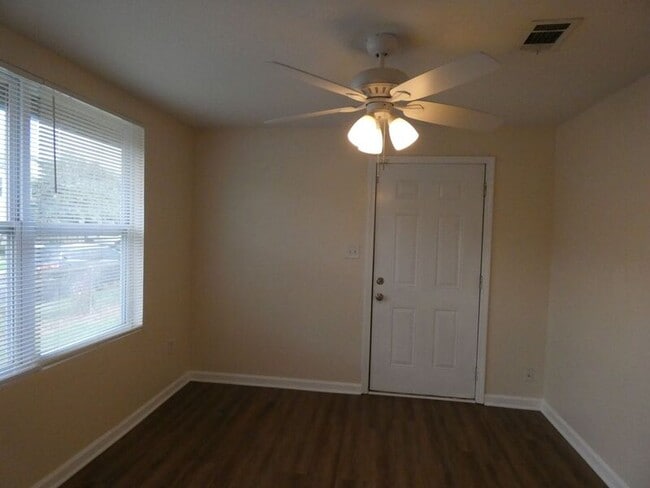 1300 W Intendencia St in Pensacola, FL - Building Photo - Building Photo