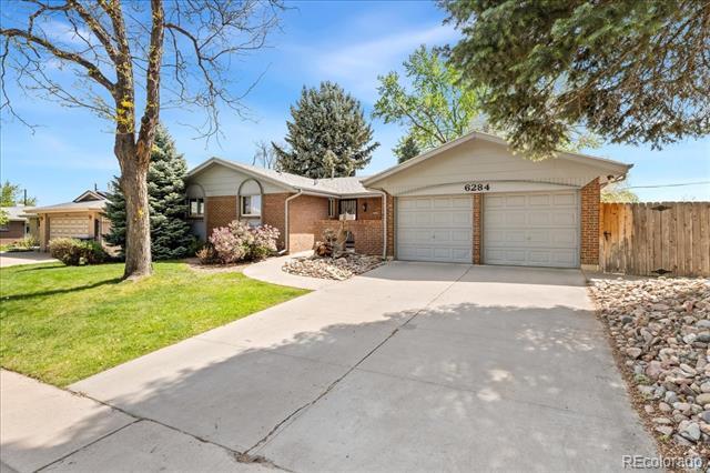 6284 Urban St in Arvada, CO - Building Photo - Building Photo