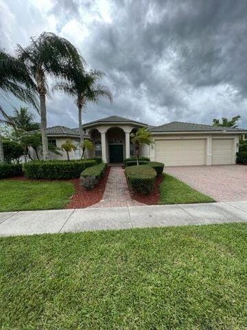 11238 Manderly Ln