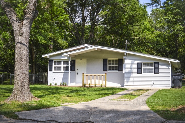 property at 509 Ausley Rd