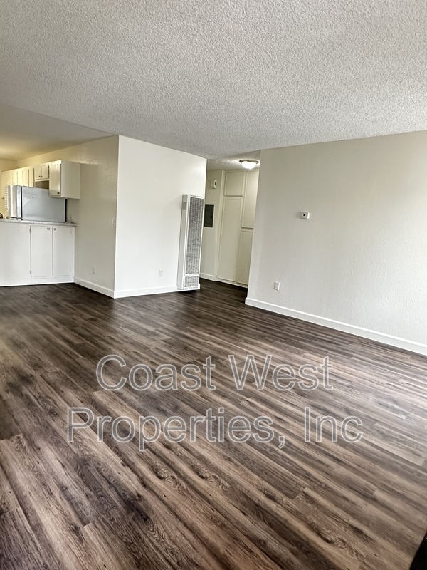 485 Chestnut Ave in Carlsbad, CA - Building Photo - Building Photo