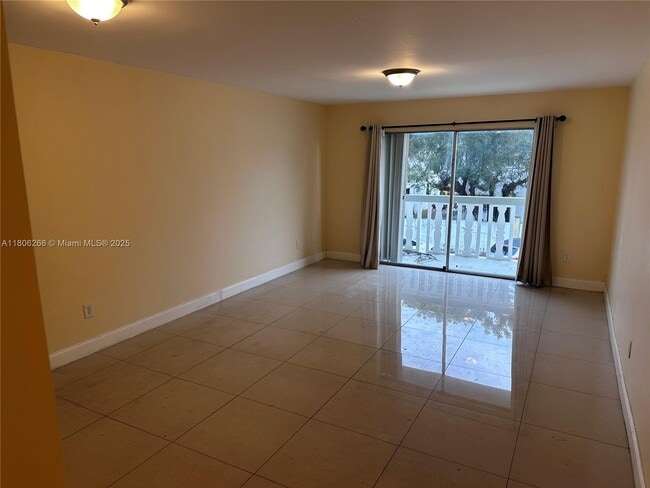15201 NE 6th Ave in Miami, FL - Building Photo - Building Photo