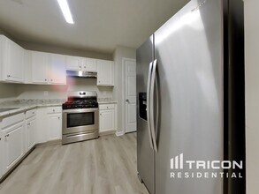 105 Drury Ln in Canton, GA - Building Photo - Building Photo