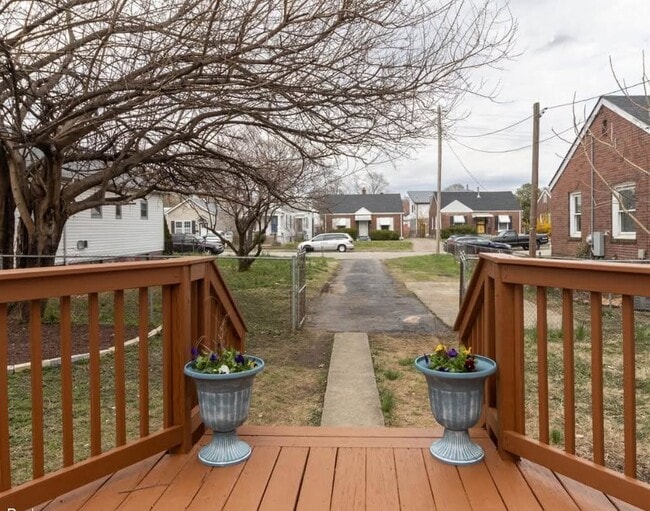 property at 1230 Fischer Ave