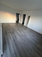 803 Java Ave Inglewood, CA 90301 in Inglewood, CA - Building Photo - Interior Photo