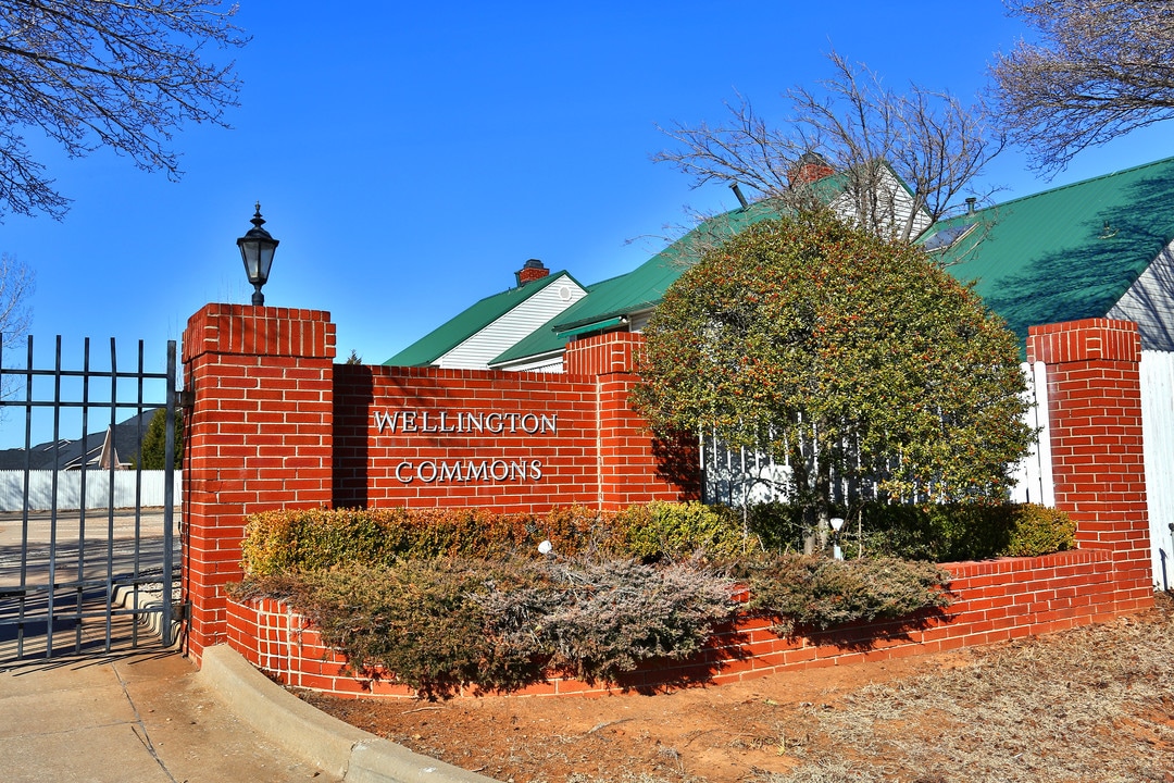 Wellington Commons in Oklahoma City, OK - Building Photo