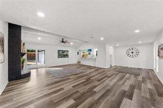 2405 Roundrock Trail in Plano, TX - Building Photo - Building Photo