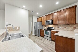 7614 Buck Meadow Dr in Georgetown, TX - Building Photo - Building Photo