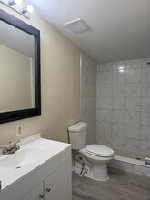 10536 Bay Hills Cir in Thonotosassa, FL - Building Photo - Building Photo
