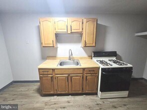 2120 E Cheltenham Ave in Philadelphia, PA - Building Photo - Building Photo