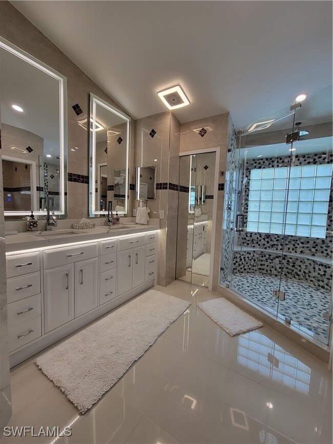 property at 237 SW 47th St