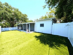 12596 143rd St in Largo, FL - Building Photo - Building Photo