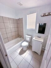 3114 Avenue M 1/2 in Galveston, TX - Building Photo - Building Photo