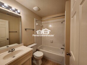 4100 Blossom St in Houston, TX - Building Photo - Building Photo