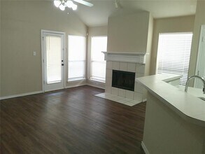 5644 Indian Hill Dr in Arlington, TX - Building Photo - Building Photo