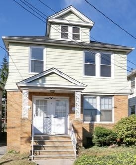 7 4th St, Unit 2nd fl - 2 family in North Arlington, NJ - Building Photo - Building Photo